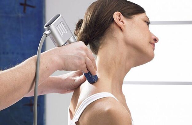 Servikal omurganın osteokondrozu için şok dalgası tedavisi